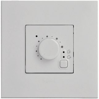 1028009
