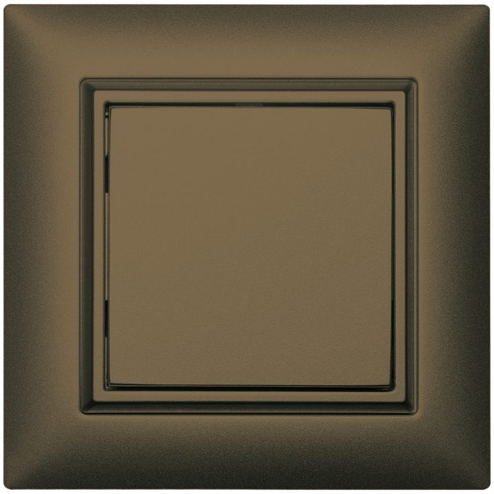 1086470