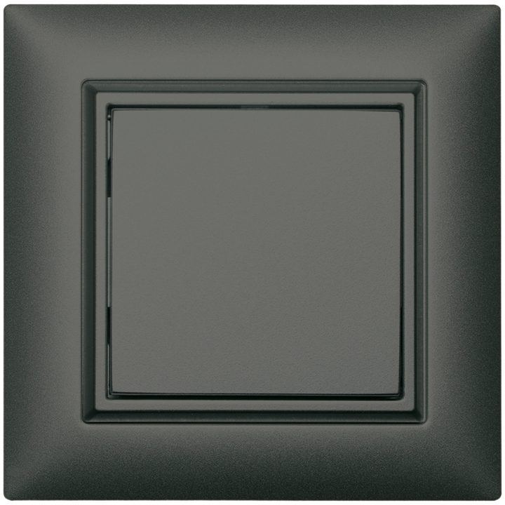 1086475