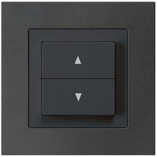 1303863