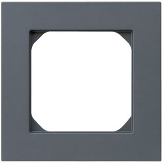 1304998