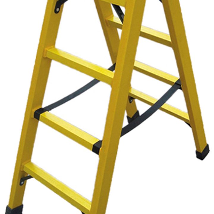 1373733