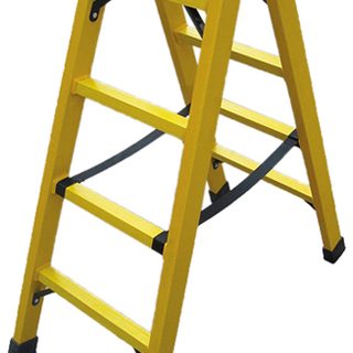 1373734
